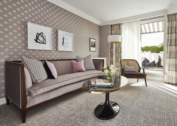 The Westbury Otel 5*